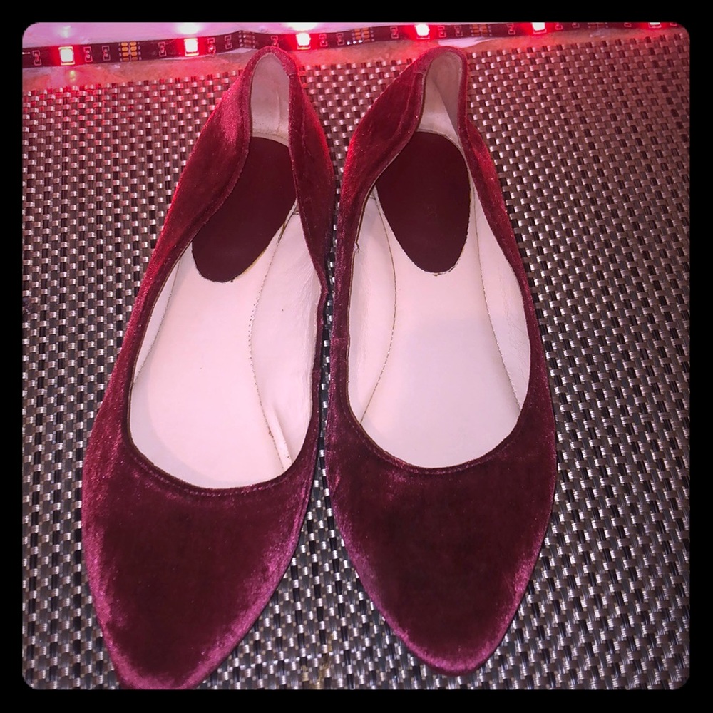 Nine West Flats